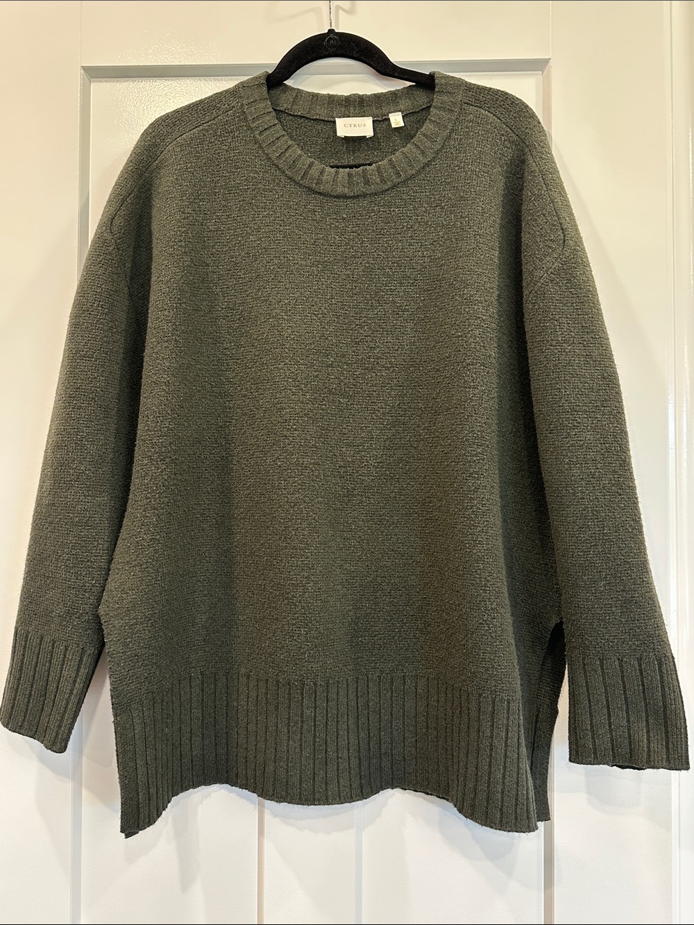 Cyrus Crewneck Sweater, Size Latge